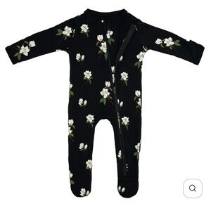 Kyte baby zipper footie in Magnolia